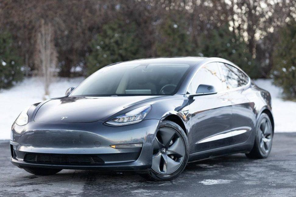 TESLA MODEL 3 2020 5YJ3E1EC5LF586286 image